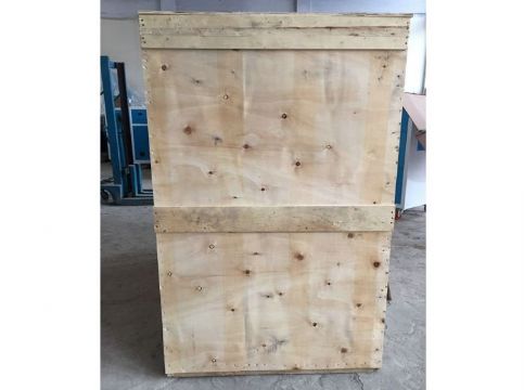 點(diǎn)擊查看詳細(xì)信息<br>標(biāo)題：三立方制氧機(jī)發(fā)貨圖 閱讀次數(shù)：3350